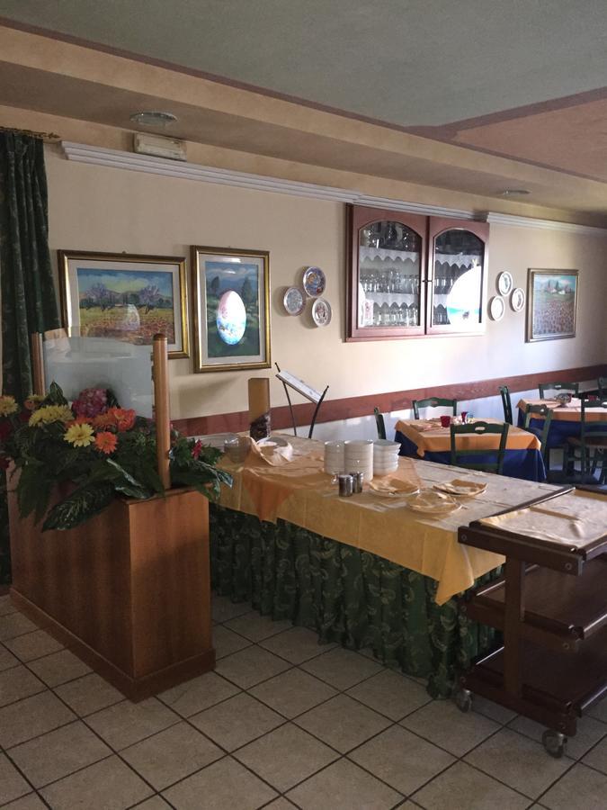 Hotel Ristorante Il Pirata San Vito di Leguzzano 외부 사진